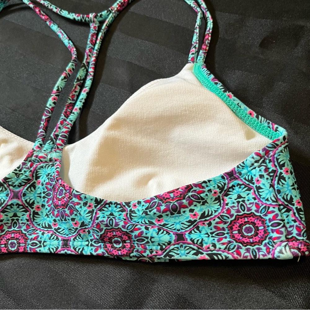 Ripzone | Patterned Bikini Top - Picture 7 of 12